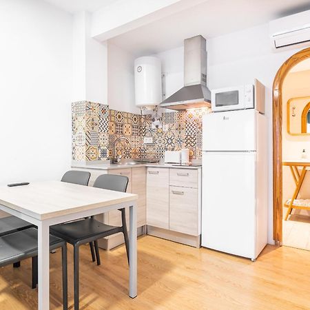 Apartamentos El Castell Benidorm Old-Town المظهر الخارجي الصورة
