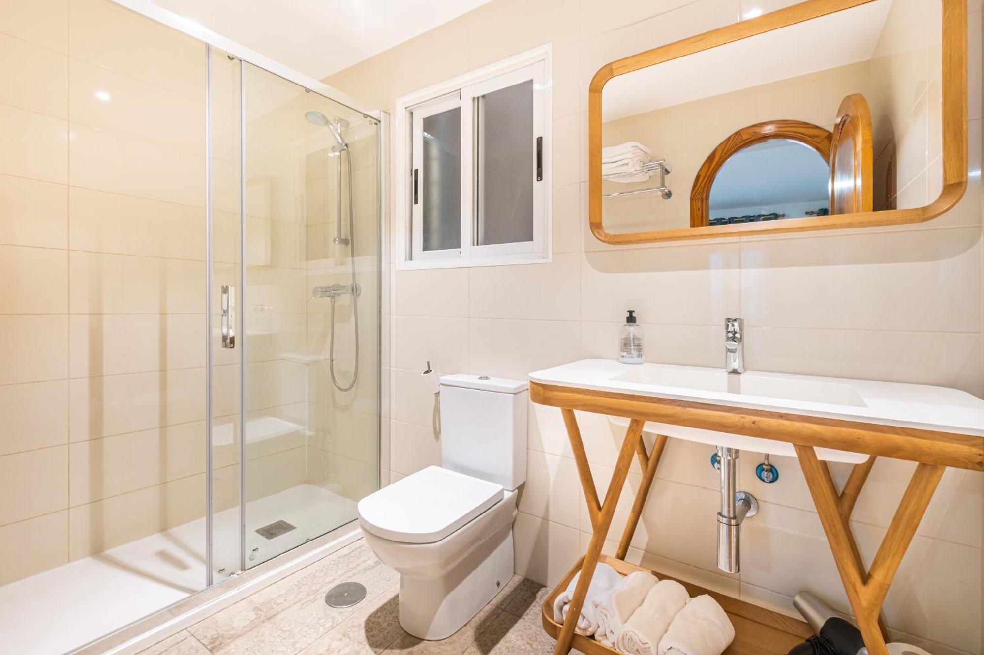 Apartamentos El Castell Benidorm Old-Town المظهر الخارجي الصورة