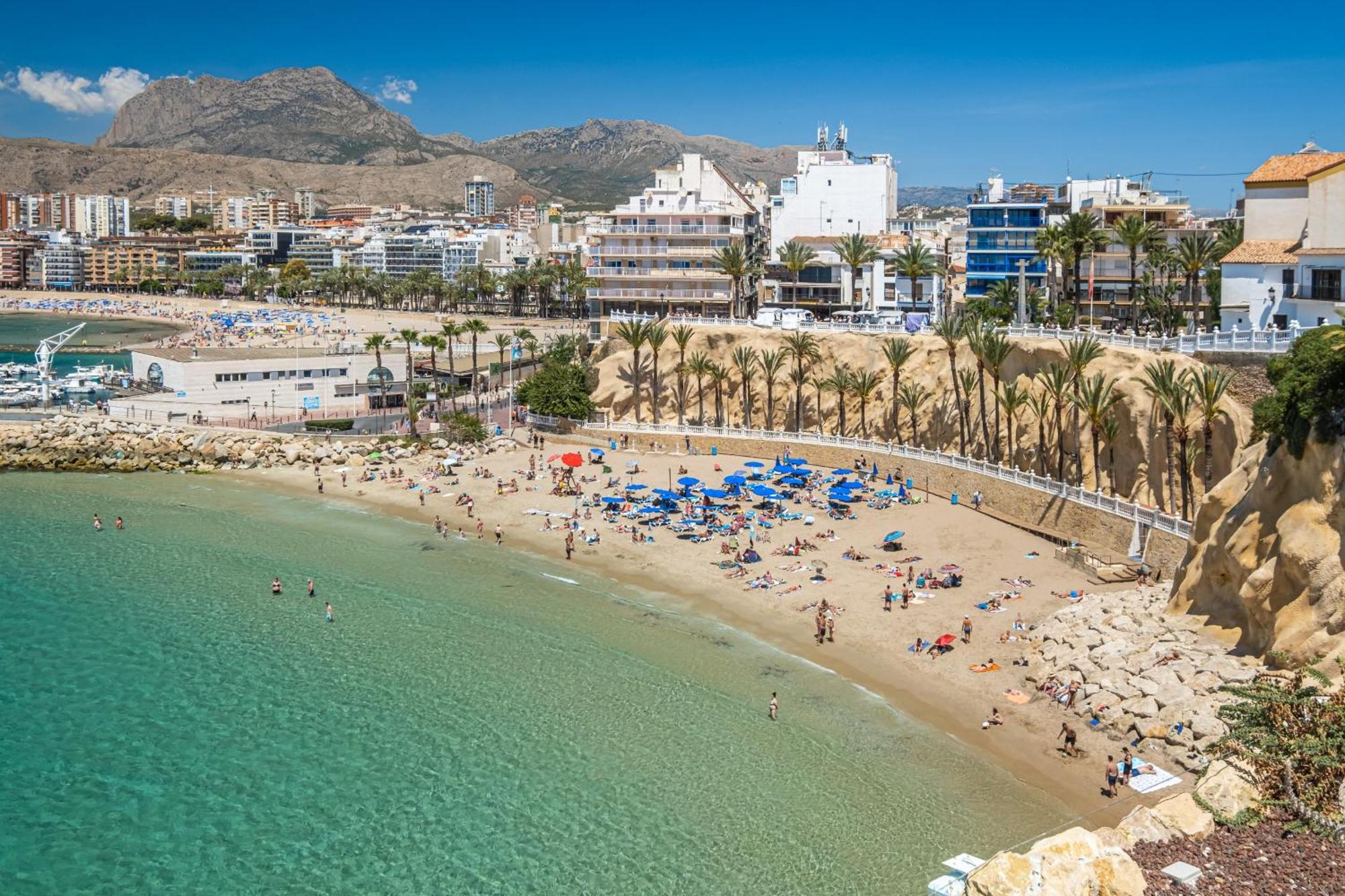 Apartamentos El Castell Benidorm Old-Town المظهر الخارجي الصورة