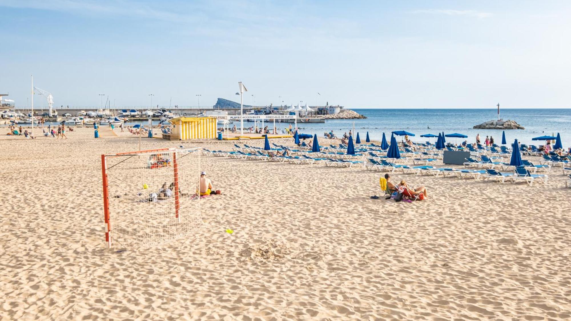 Apartamentos El Castell Benidorm Old-Town المظهر الخارجي الصورة