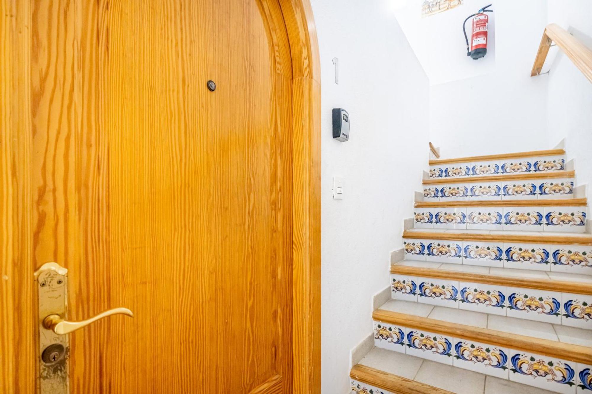 Apartamentos El Castell Benidorm Old-Town المظهر الخارجي الصورة