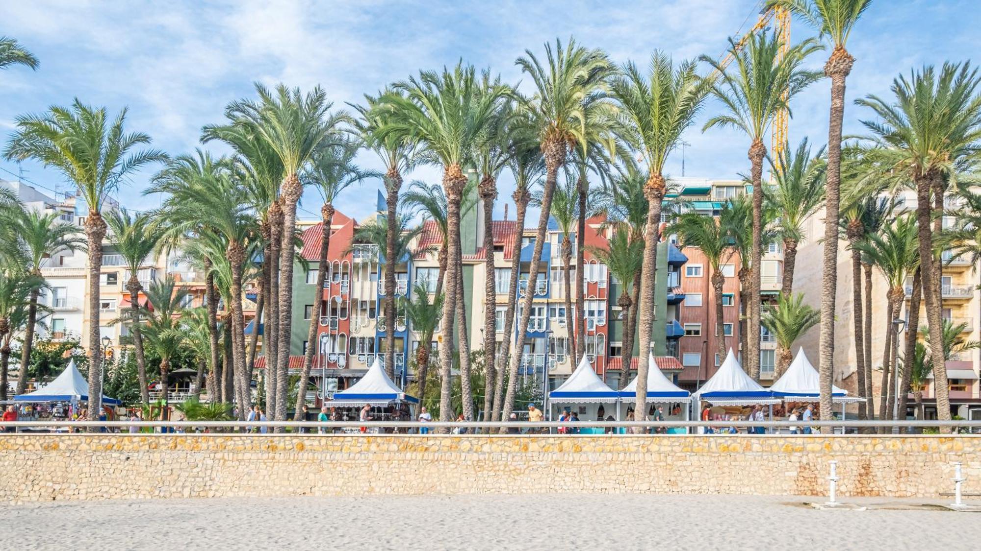 Apartamentos El Castell Benidorm Old-Town المظهر الخارجي الصورة