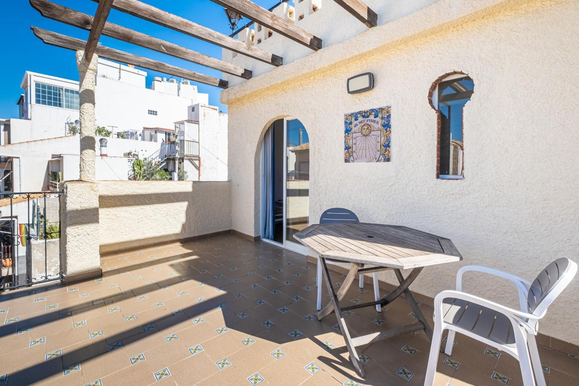 Apartamentos El Castell Benidorm Old-Town الغرفة الصورة