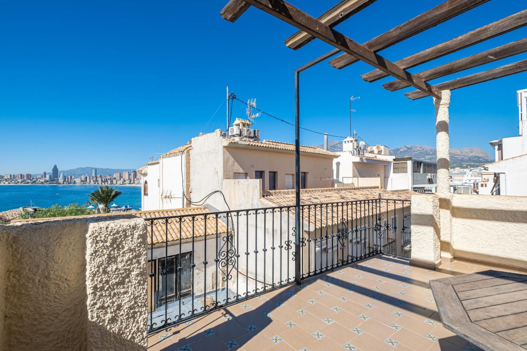 Apartamentos El Castell Benidorm Old-Town الغرفة الصورة